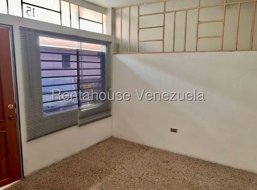 Casa (1 Nivel) en Alquiler en El Hatillo, Distrito Metropolitano - 4