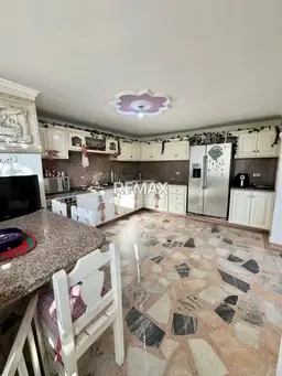 View 8