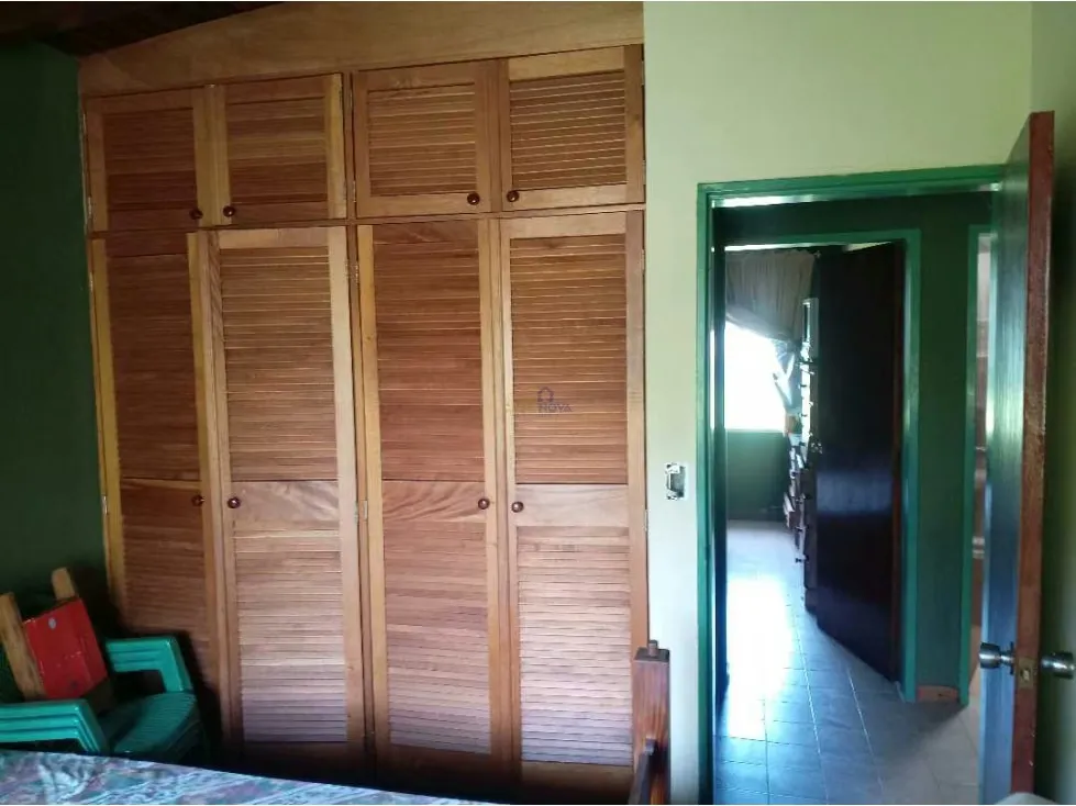 Se vende Casa en Rio Chico 2 parcela 1600m2 - 14