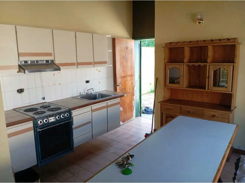 Se vende Casa en Rio Chico 2 parcela 1600m2 - 16
