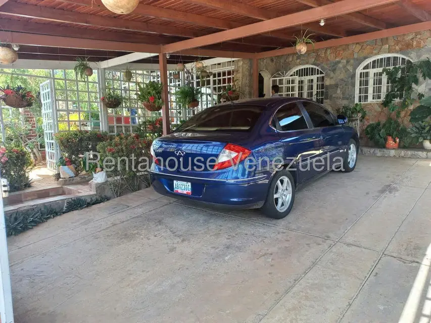Casa (1 Nivel) en Venta en Pedro Gonzalez, Nueva Esparta - 2