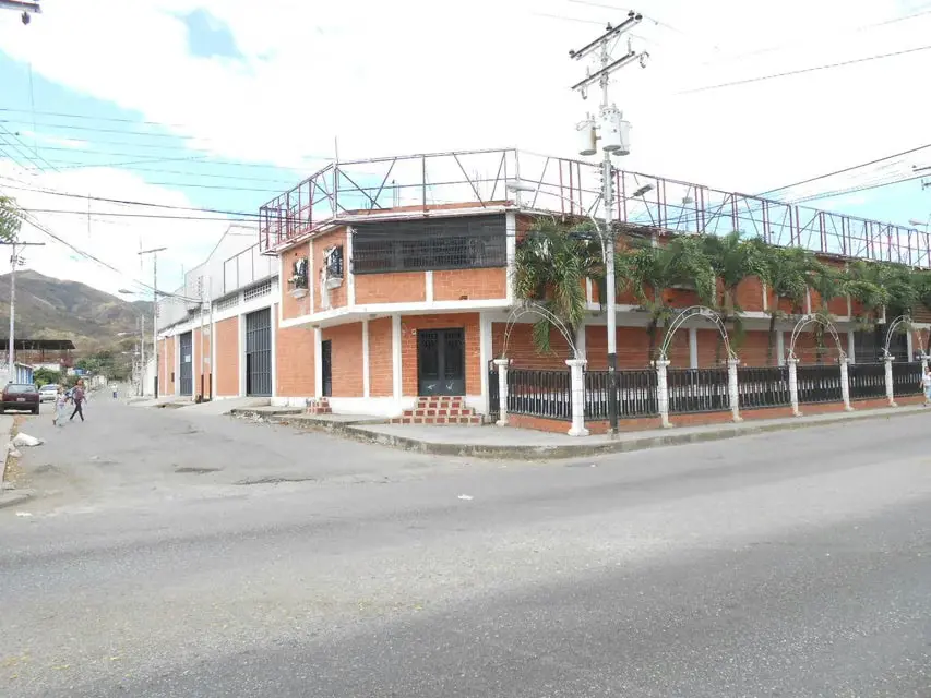 Galpon - Deposito en Venta en Centro, Aragua