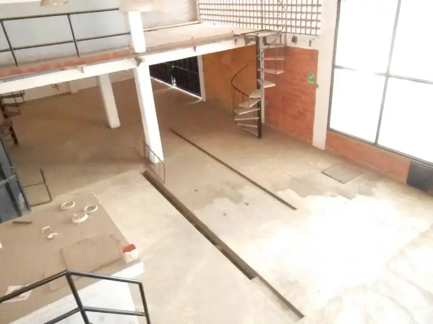 Galpon - Deposito en Venta en Centro, Aragua - 71