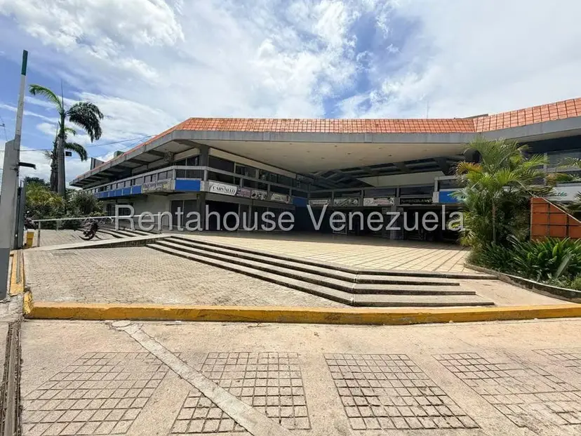 Local Comercial en Venta en Urbanizacion El Centro, Aragua