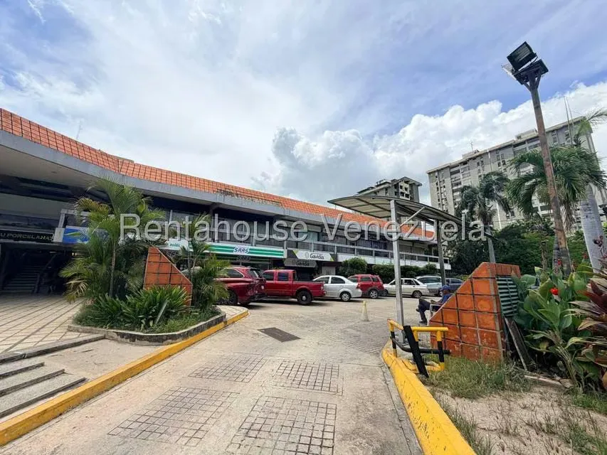 Local Comercial en Venta en Urbanizacion El Centro, Aragua - 13