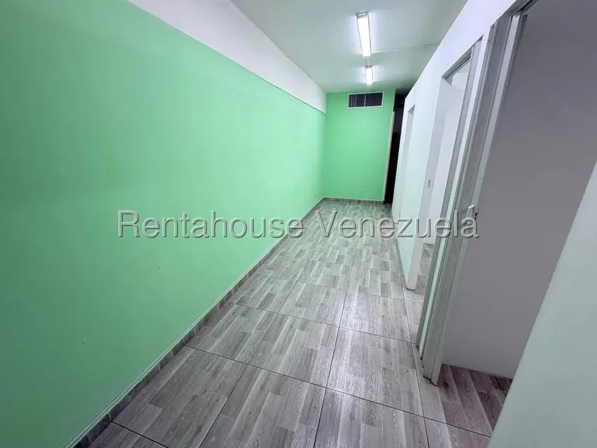 Local Comercial en Venta en Urbanizacion El Centro, Aragua - 6