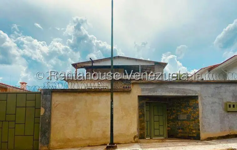 Casa (Multipes Niveles) en Venta en Altamira, Distrito Metropolitano - 2