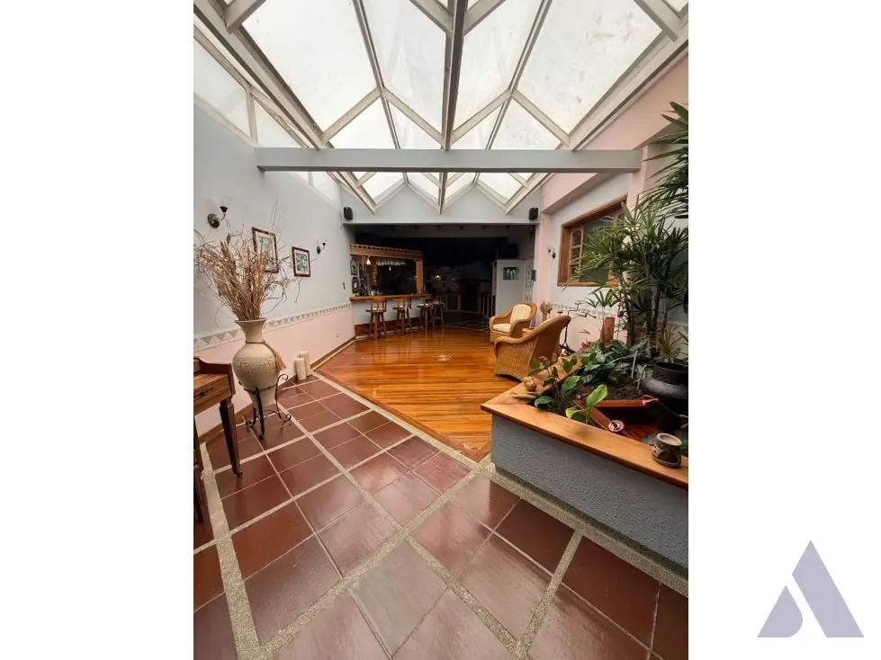 Se vende casa 500m2 Los Samanes 6269 - 10