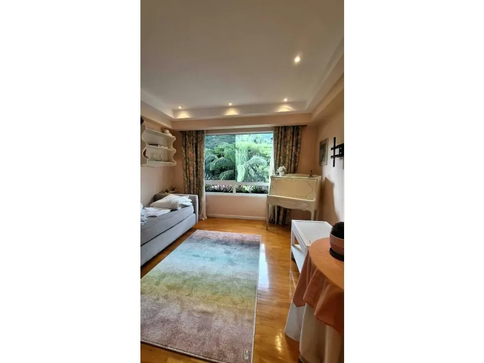 Se vende aparamento duplex 580m2 Los Palos Grandes 5515 - 17