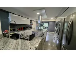 View 10
