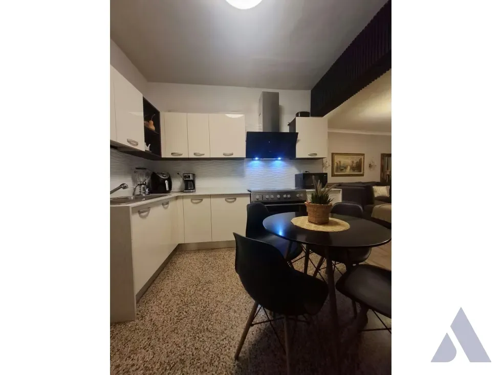 Se vende apartamento 74m2 Bello Monte 6244 - 8