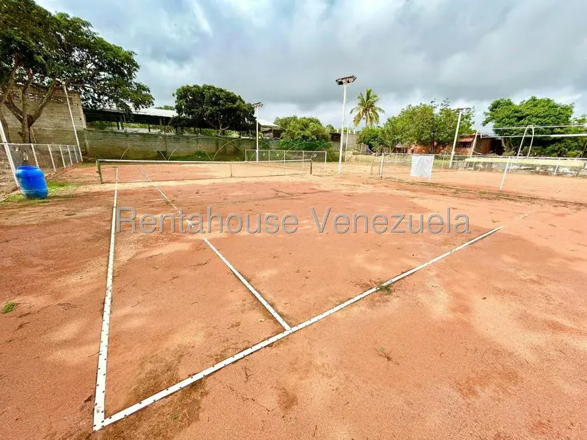 Casa (1 Nivel) en Venta en Agua Viva, Lara - 28