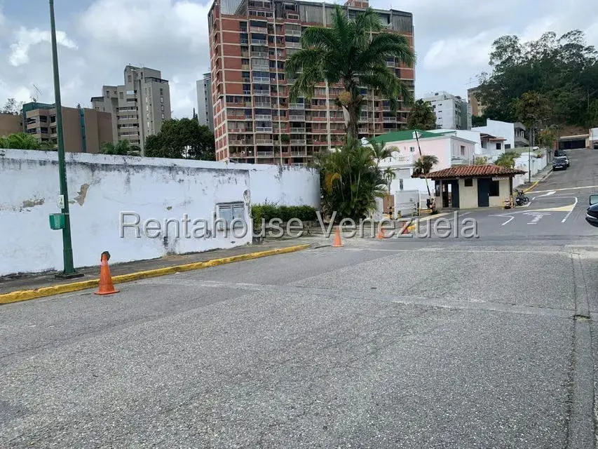 Casa (1 Nivel) en Venta en Los Naranjos del Cafetal, Distrito Metropolitano - 2
