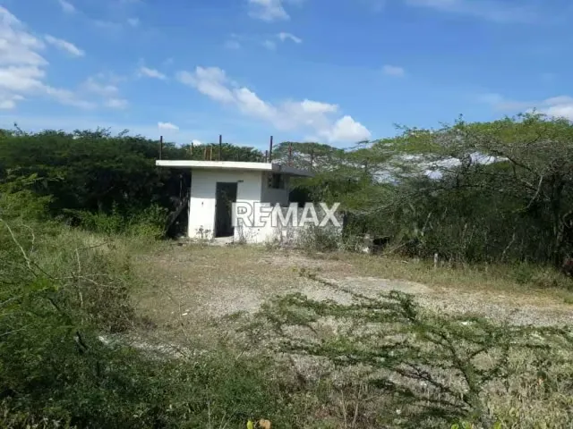 En Venta 4 Hectáreas de terrenos en la zona Zona Norte de Barquisimeto Vía El Trapiche (Eje Comercial Zona Norte). - 3