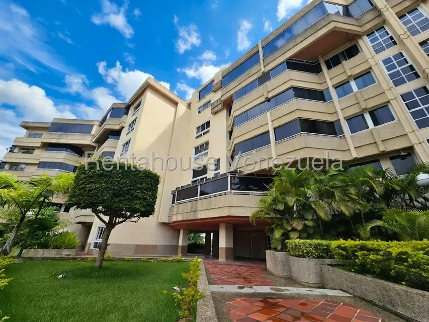 Apartamento (Penthouse) en Venta en Miranda, Distrito Metropolitano - 2