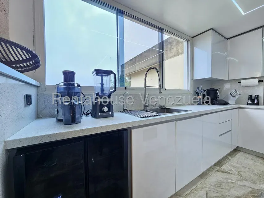 Apartamento (Penthouse) en Venta en Miranda, Distrito Metropolitano - 21