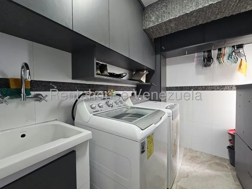 Apartamento (Penthouse) en Venta en Miranda, Distrito Metropolitano - 26