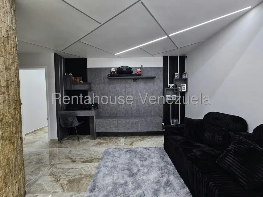 Apartamento (Penthouse) en Venta en Miranda, Distrito Metropolitano - 32