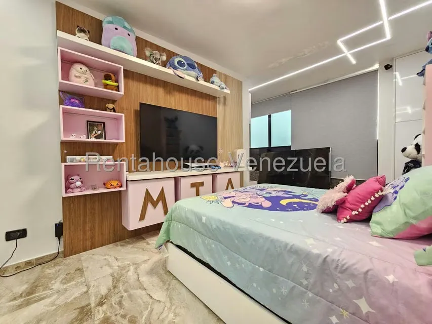 Apartamento (Penthouse) en Venta en Miranda, Distrito Metropolitano - 43