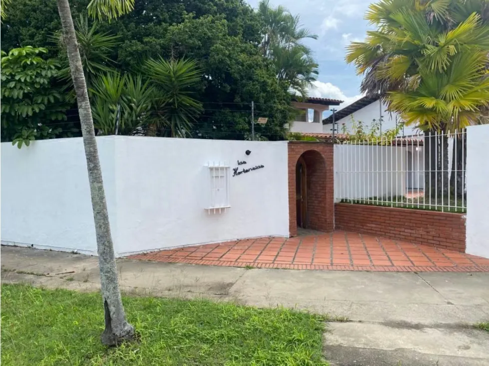 Casa en venta 750m², Caurimare calle cerrada - 2