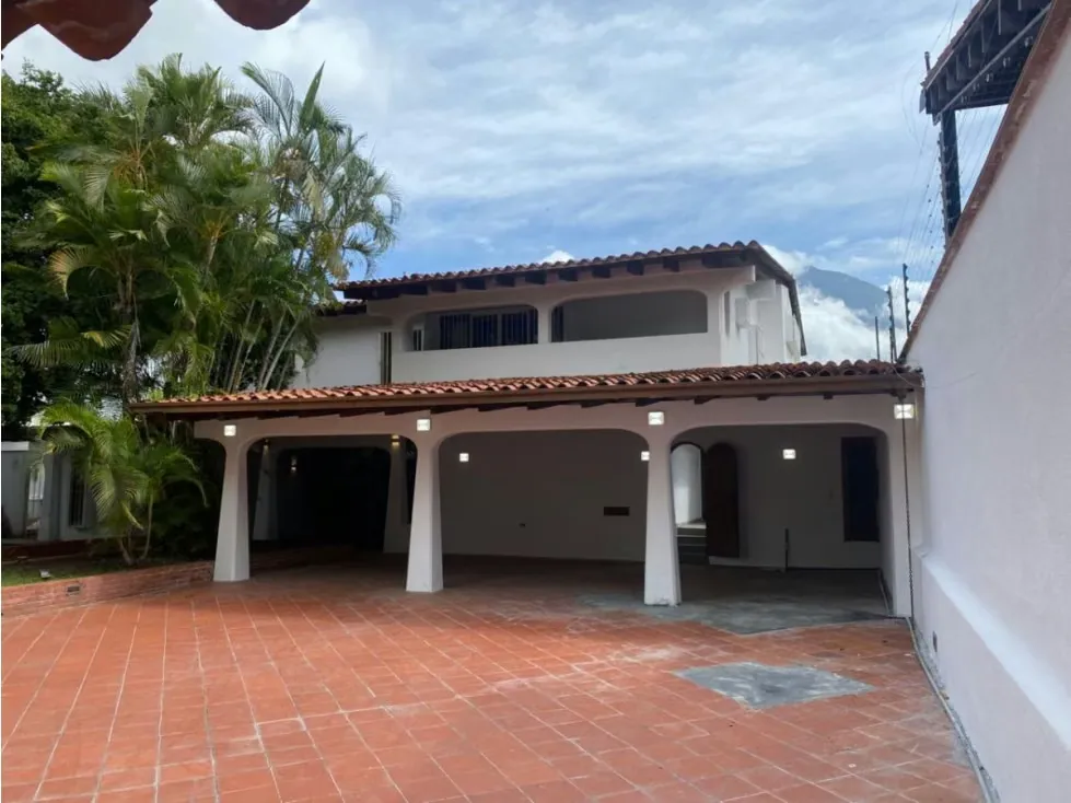 Casa en venta 750m², Caurimare calle cerrada - 3