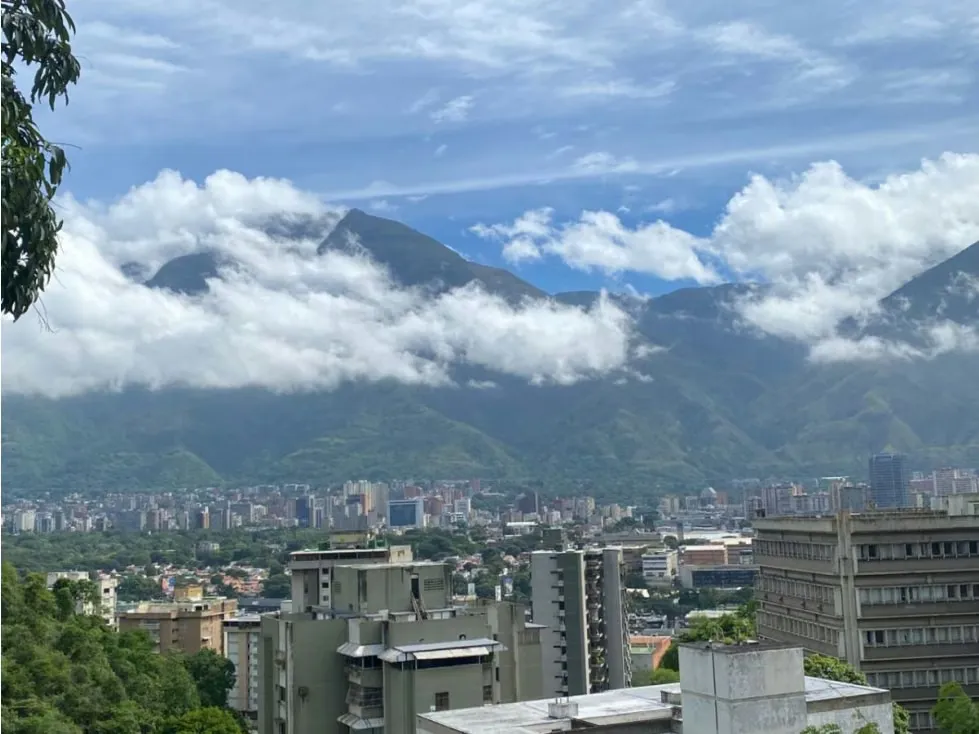 Casa en venta 750m², Caurimare calle cerrada - 6