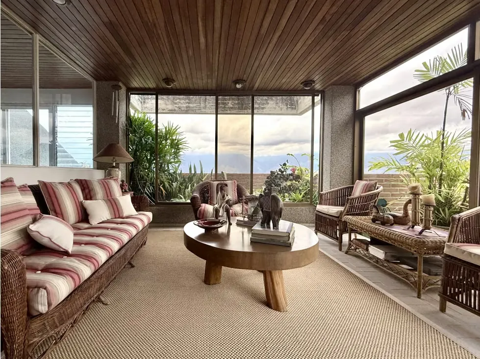 Vendo Ph dúplex c/ vista al Ávila 470m2 Los Naranjos 4761 - 8