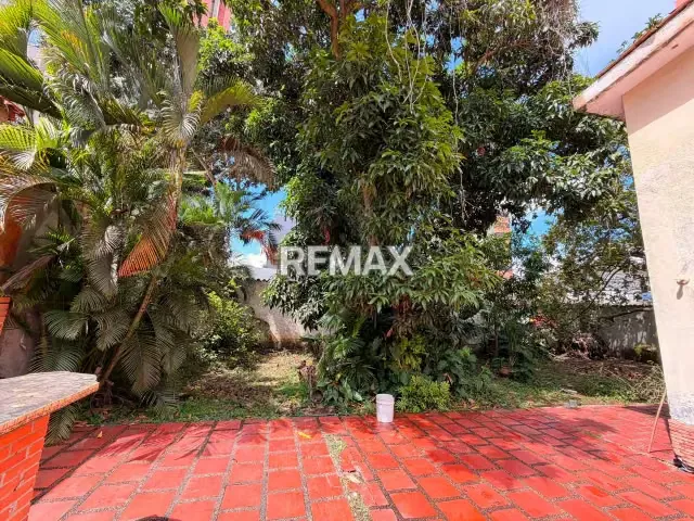 En venta!! Casa para uso comercial en Santa Elena y la av Lara! Este de Barquisimeto. - 9