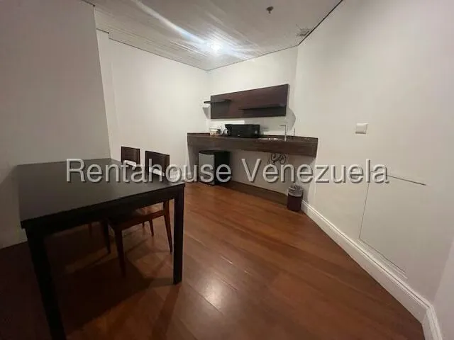 Apartamento (1 Nivel) en Venta en Chuao, Distrito Metropolitano - 7