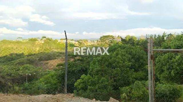 EN VENTA CASA EN COLINAS DEL MANZANO, CON VISTA A BARQUISIMETO, CABUDARE Y CUMBRES DEL MANZANO - 16