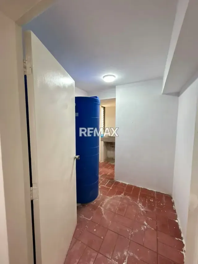 VENDO APARTAMENTO EDIF. MIRADOR DEL LAGO - 4
