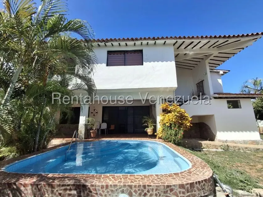 Casa (Casas de Playa) en Venta en Paraguachi, Nueva Esparta - 3