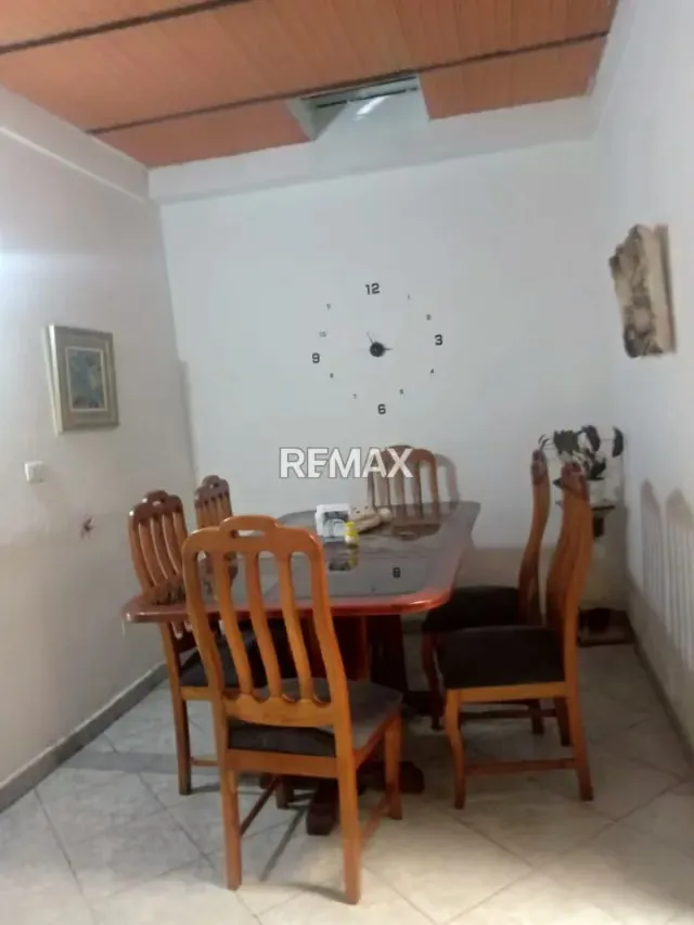 VENTA Casa de tres plantas en cordero - 7