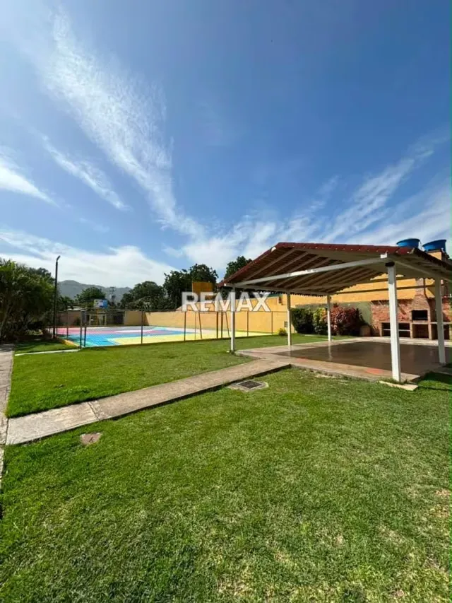 Venta de Casa Res Villa Corina San Diego - 2