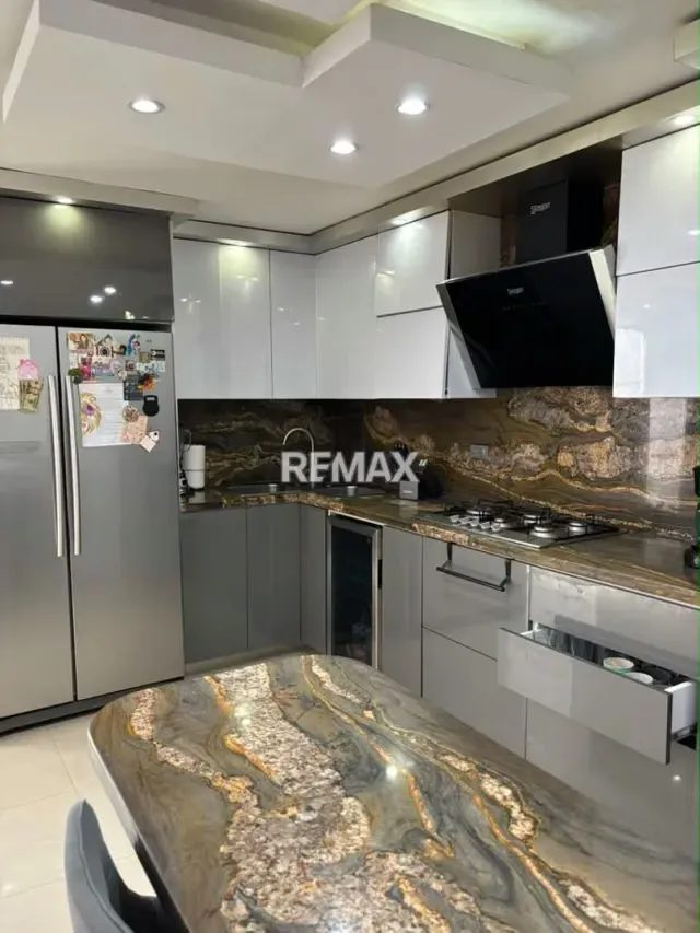 Venta de Casa Res Villa Corina San Diego - 3
