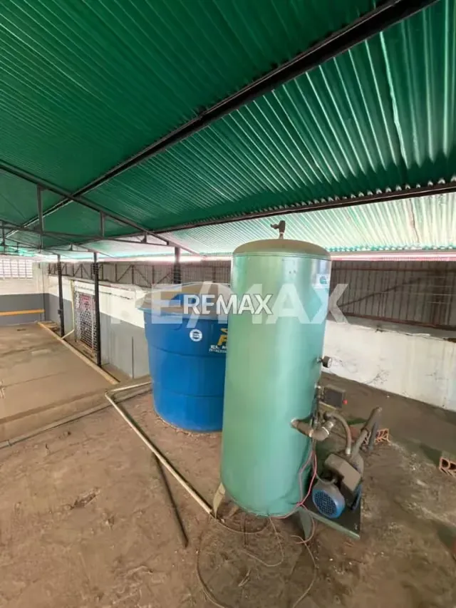 ¡Impulsa tu operación! Galpón cerrado con oficinas en alquiler – A metros de la Av. Intercomunal, Ciudad Ojeda - 13