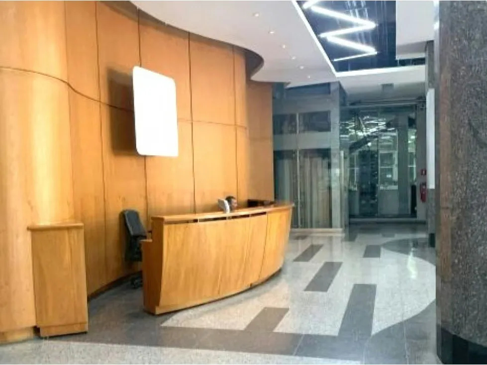 ALQUILER OFICINA 586 M2 EN LA URBINA (RR) - 16