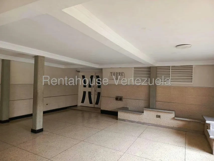 Apartamento (1 Nivel) en Venta en Avenida Bermudez, Aragua - 24