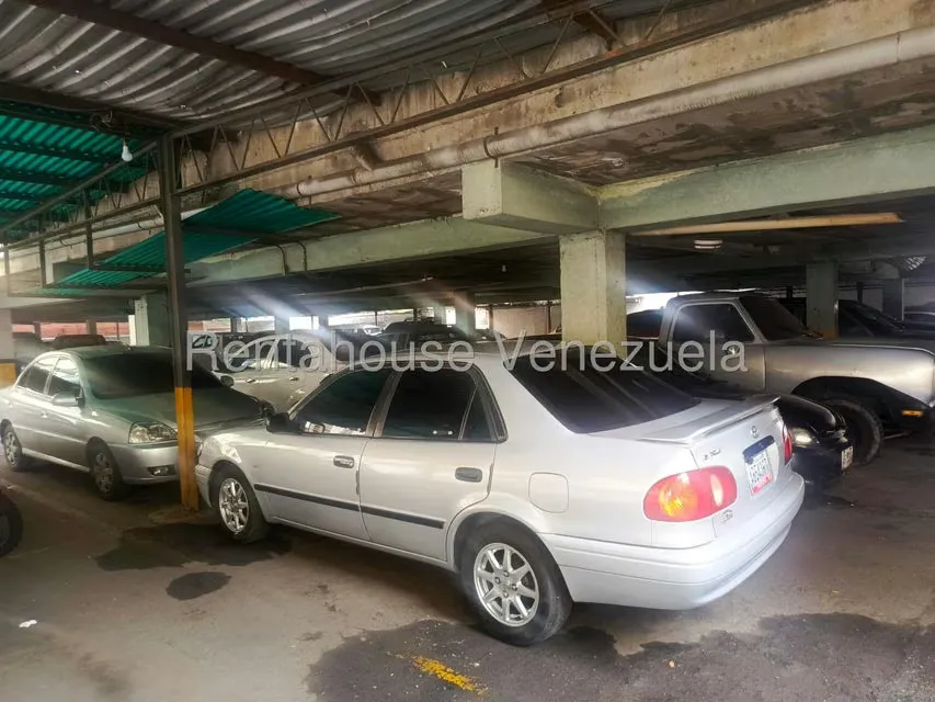 Apartamento (1 Nivel) en Venta en Avenida Bermudez, Aragua - 30