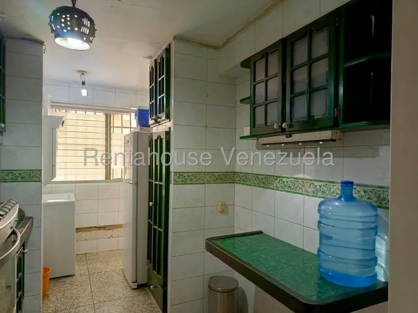 Apartamento (1 Nivel) en Venta en Avenida Bermudez, Aragua - 8