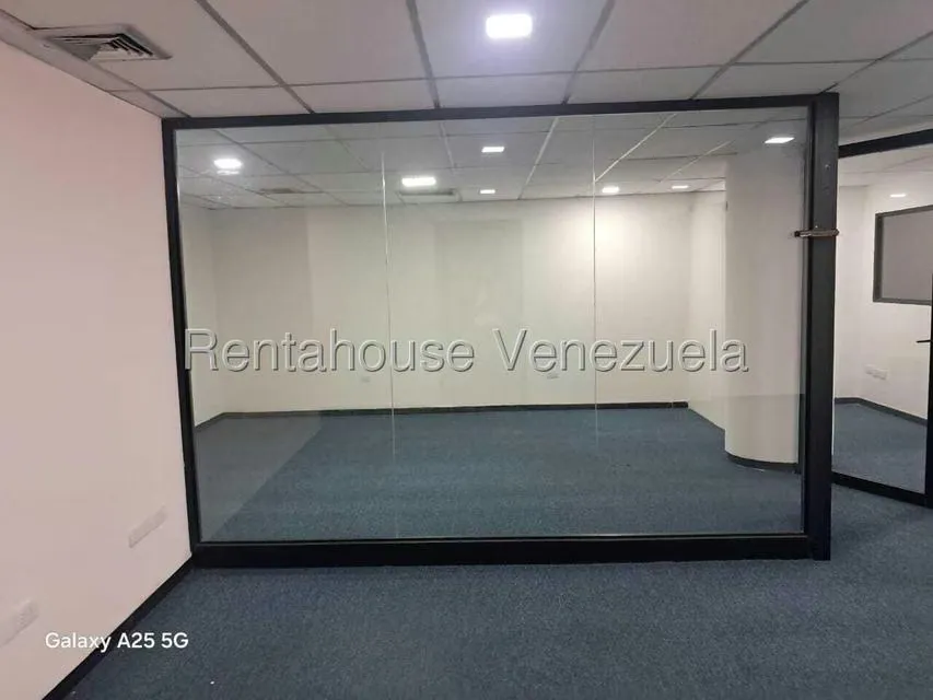 Local Comercial en Alquiler en Chacao, Distrito Metropolitano - 10