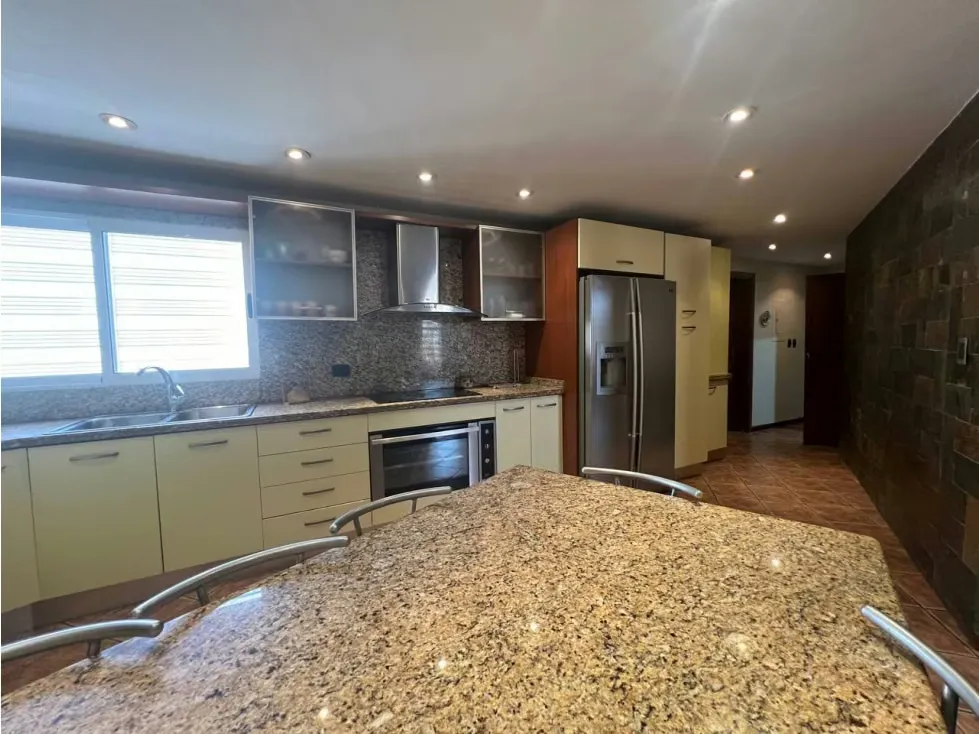 VENTA DE CASA EN COLINAS DE SANTA MÓNICA - 6