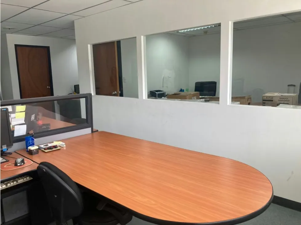 Se alquila oficina Los Ruices 70m² - 4