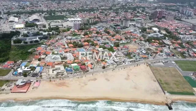 Oportunidad Única de Inversión: Macrolote Premium en Primera Línea de Playa - 6