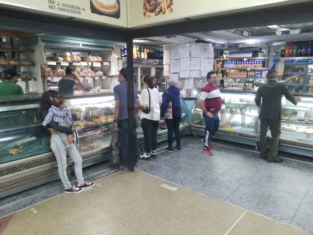 Fondo de comercio - Panadería en venta en el Centro Comercial El Valle RD - 20