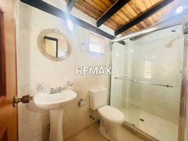 Se alquila Apartamento Ubicado en Caneyes, parte alta, Sector San José, Residencia Lomas Verdes - 6