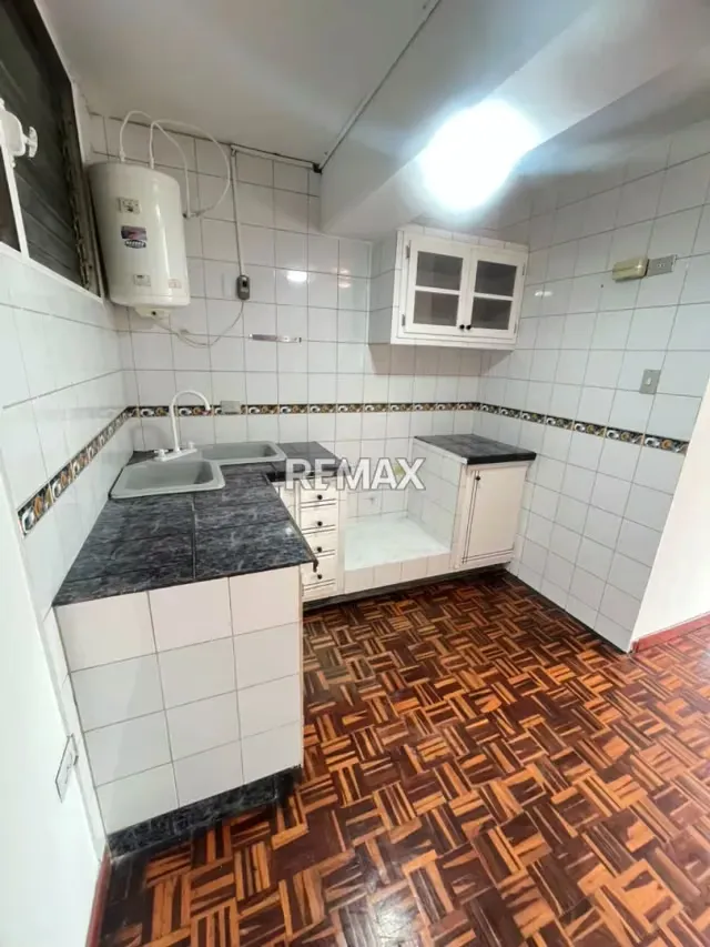 Alquiler Apartamento tipo estudio Torre F Piso 8 - 8