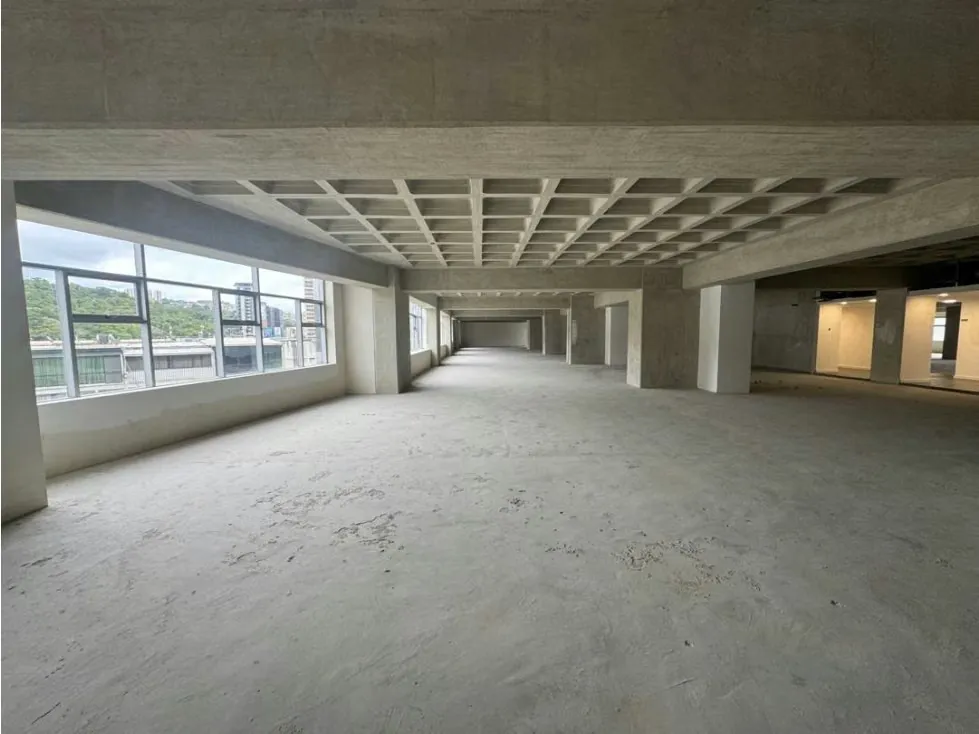 Oficinas en venta y alquiler desde 135m2 hasta 1450m2 en las Mercedes - 8