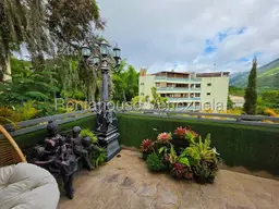View 32