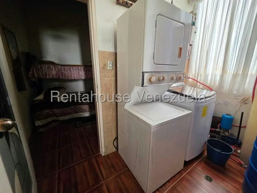Apartamento (1 Nivel) en Venta en Miranda, Distrito Metropolitano - 35